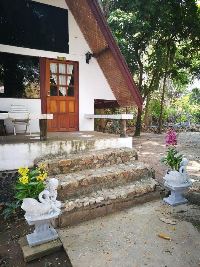 River Marina Resort Uthai Thani Zewnętrze zdjęcie