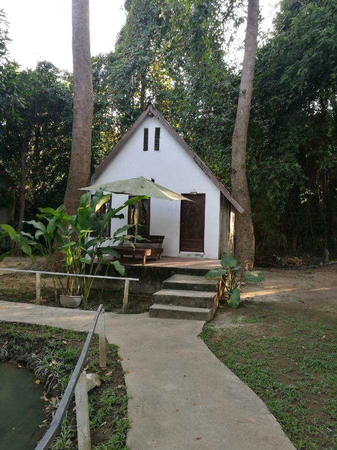River Marina Resort Uthai Thani Pokój zdjęcie