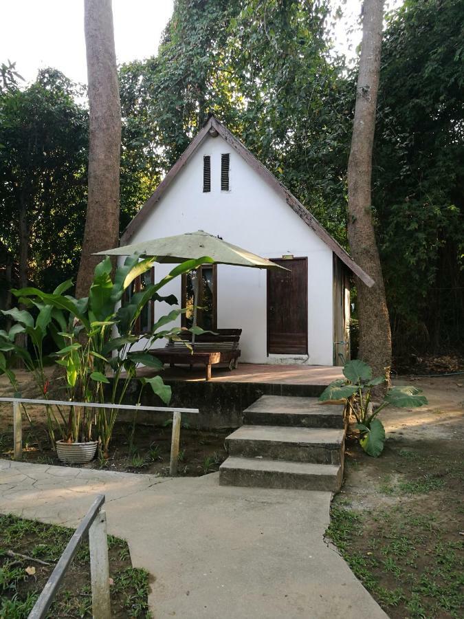 River Marina Resort Uthai Thani Zewnętrze zdjęcie